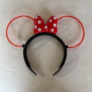 Minnie Mouse Light Up Red Polka Dot Bow Headband